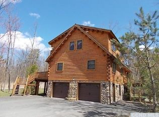 932 Sleepy Hollow Rd, Athens, NY 12015