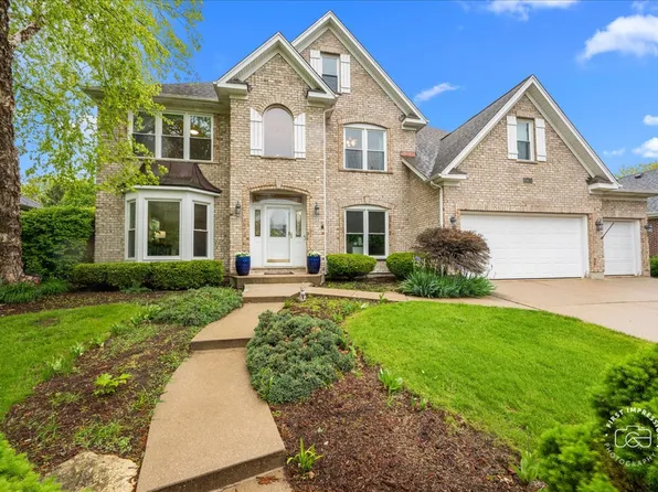 40W174 Jack London St, St Charles, IL 60175