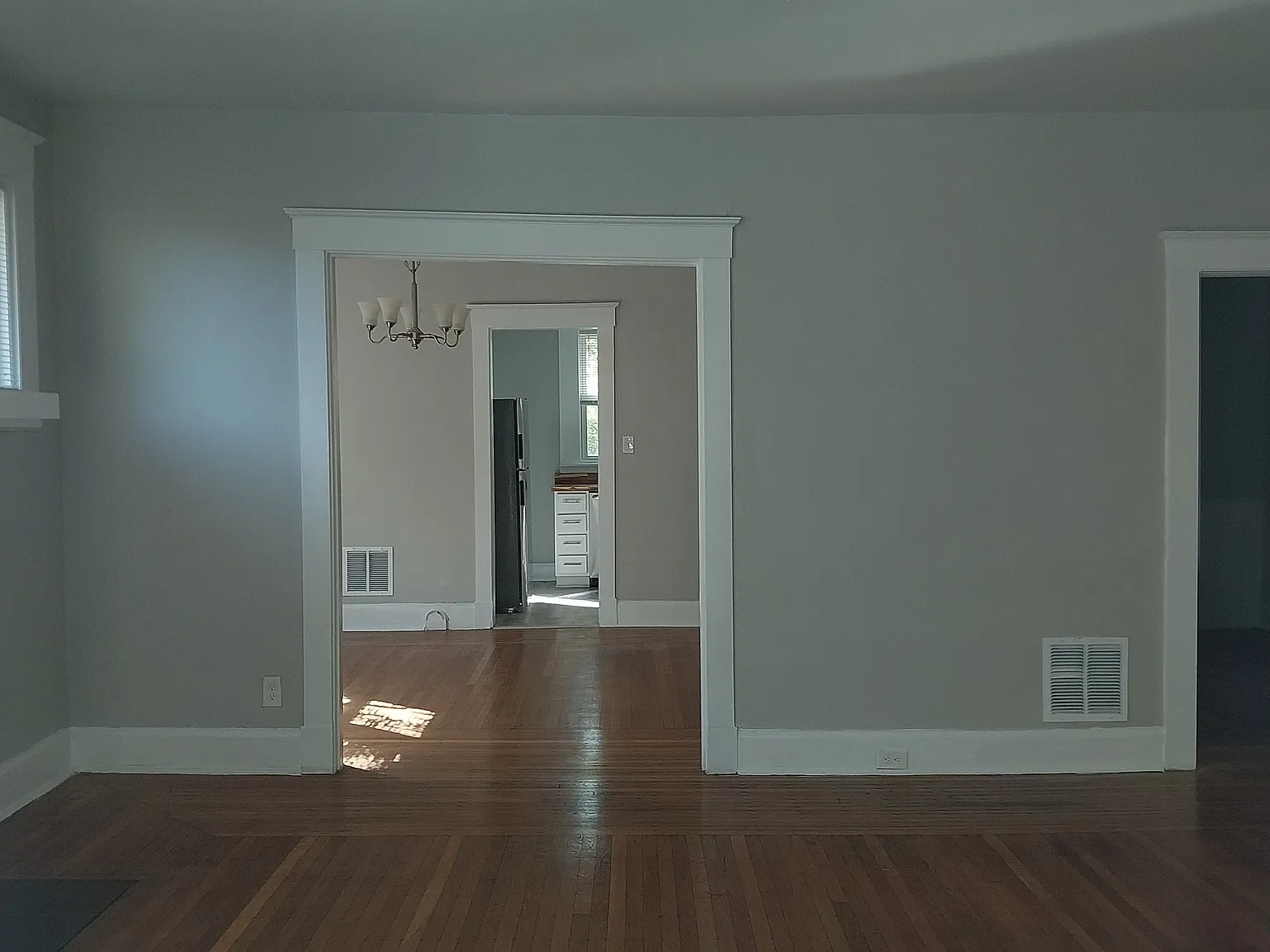 3 bed, 1500 sqft, $1,625 — Photo 3