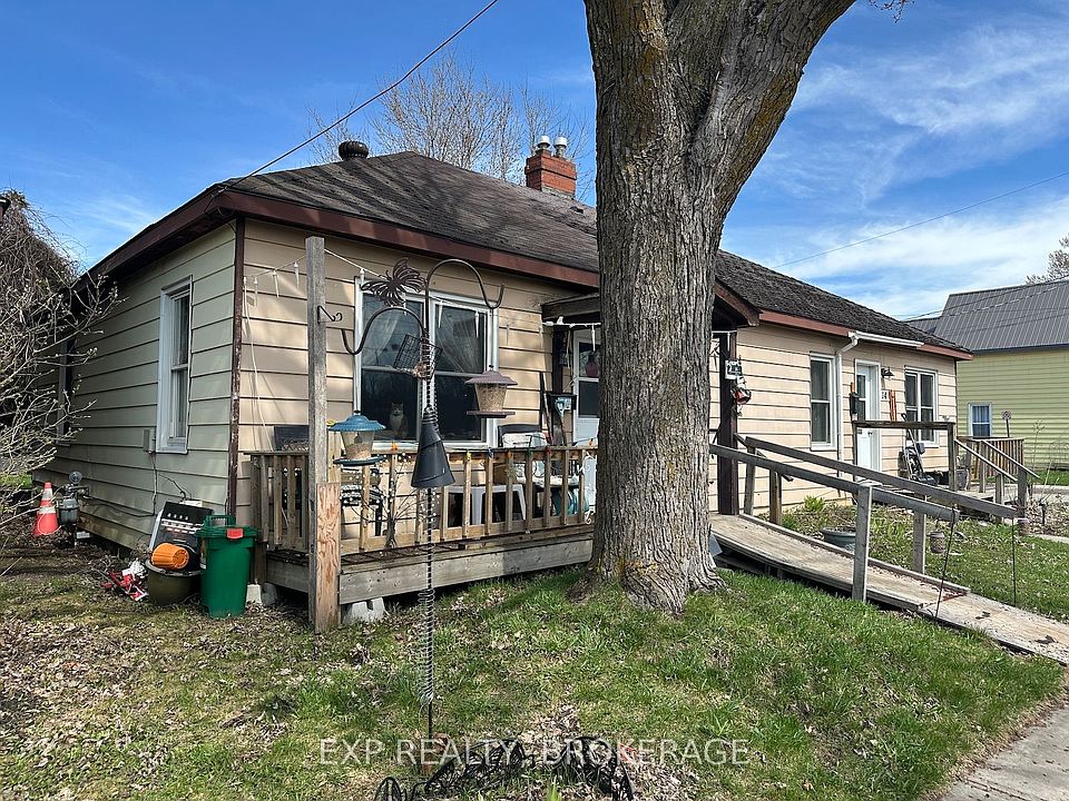 1st image of 16 Louis St