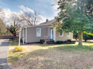 4 Bishop Ave, Berlin, NJ 08009