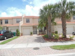 7419 Bristol Cir, Naples, FL 34120