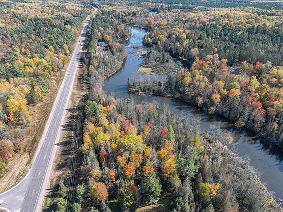 5th image of 15 Butternut Cir