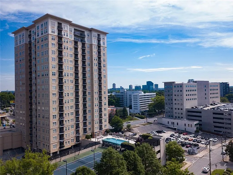 325 E East Paces Ferry Rd NE #502 — Photo 37