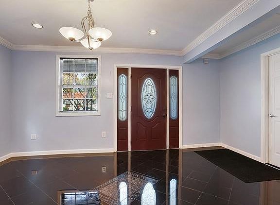 5th image of 306 Warrington Dr