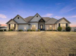 421 Bush Buck Way, Bullard, TX 75757