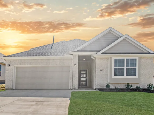 6925 Night Owl Ln, Fort Worth, TX 76036