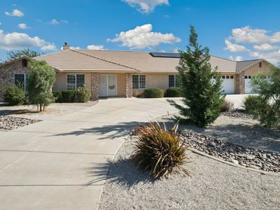 7515 El Manor Rd, Oak Hills, CA, 92344