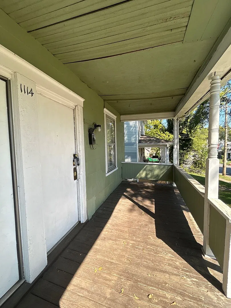 Lafayette,NW.1114 — Photo 3