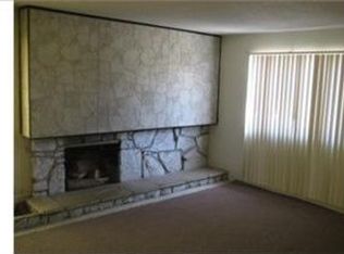 260 E Lurelane St, Rialto, CA 92376