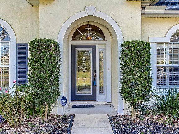 2nd image of 6766 Cabello Dr