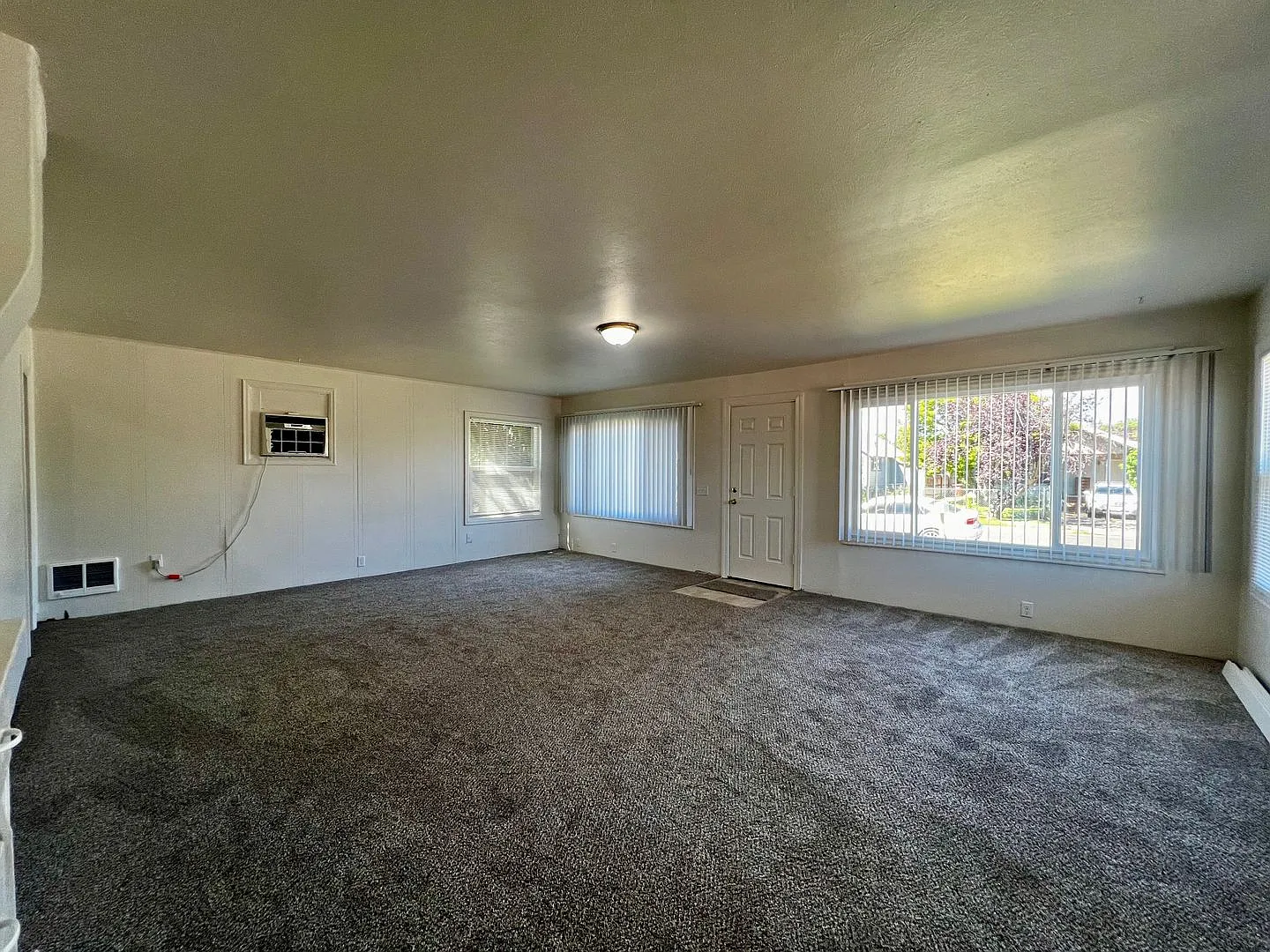 Non-Refundable & Security Deposit Total: $1500.00 — Photo 2