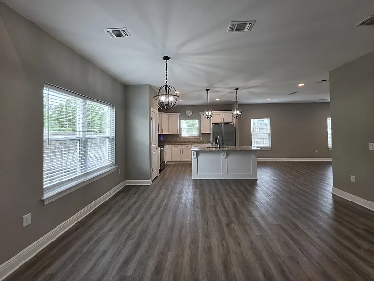 2331 Hadleigh Hills Ct — Photo 5