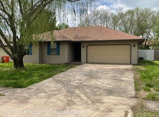 1151 N Golden Ave, Springfield, MO 65802