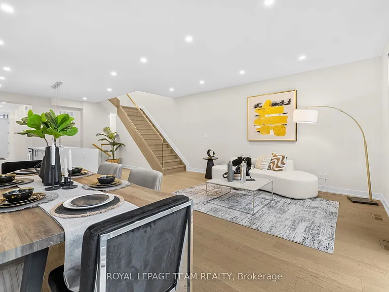 498 Wentworth Ave — Photo 13