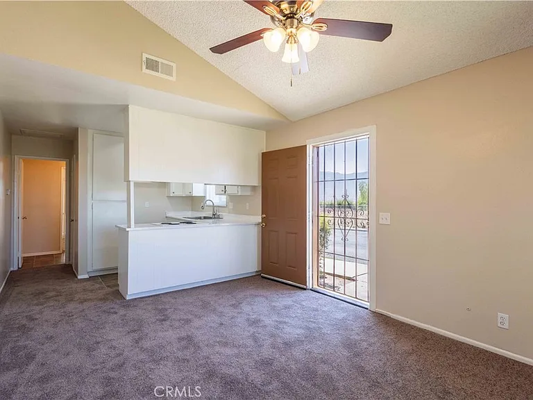 1272 Vista Serena Ave — Photo 2