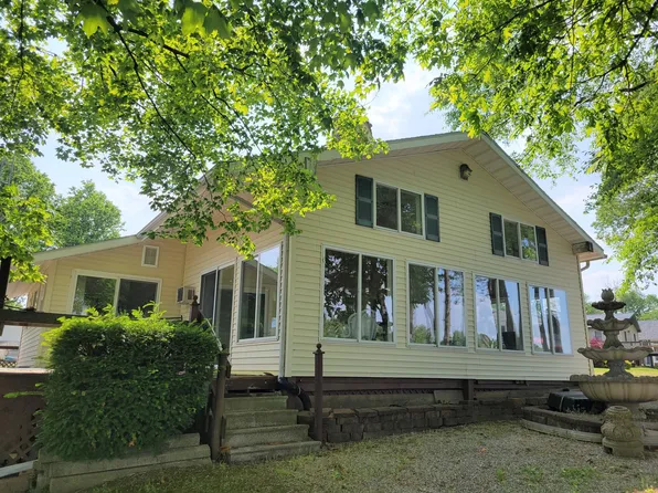 559 NW Santee Dr, Greensburg, IN 47240