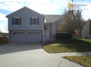 2109 SW 1st Ter, Lees Summit, MO 64081