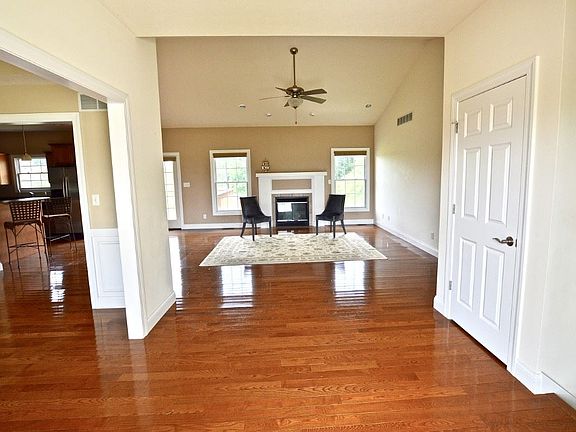 3rd image of 6701 Coolidge Dr