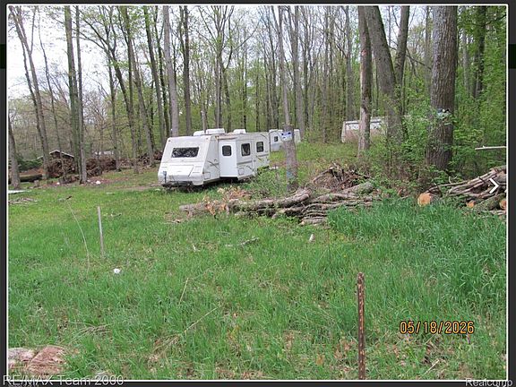 2nd image of 1490 E Cranberry Lake Rd