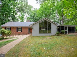 117 Lake Shore Dr, Fredericksburg, VA 22405