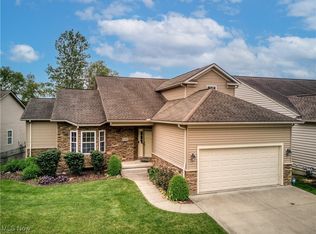 833 Lakeview Ct, Kent, OH 44240