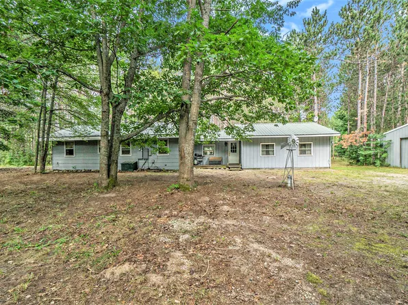 1416 Zipp School Rd, Mancelona, MI 49659