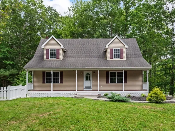 366 Stafford St, Charlton, MA 01507