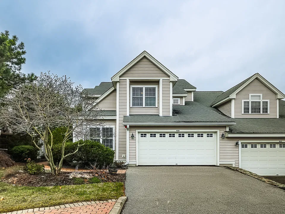 432 Boxwood Ln #432