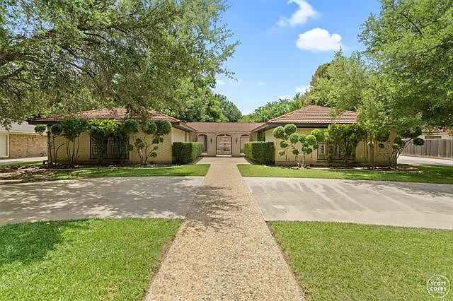 1st image of 2508 Good Shepherd Dr