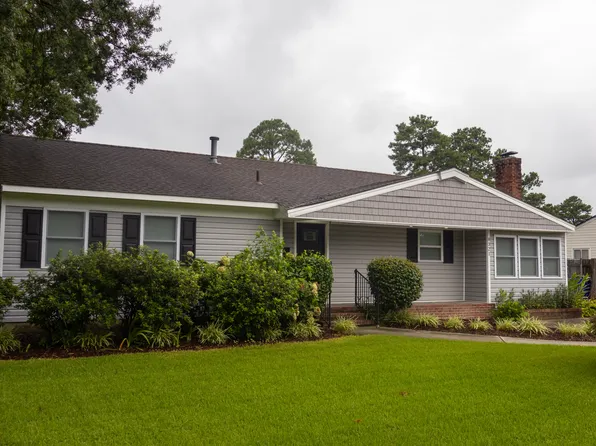 8321 Halprin Dr, Norfolk, VA 23518