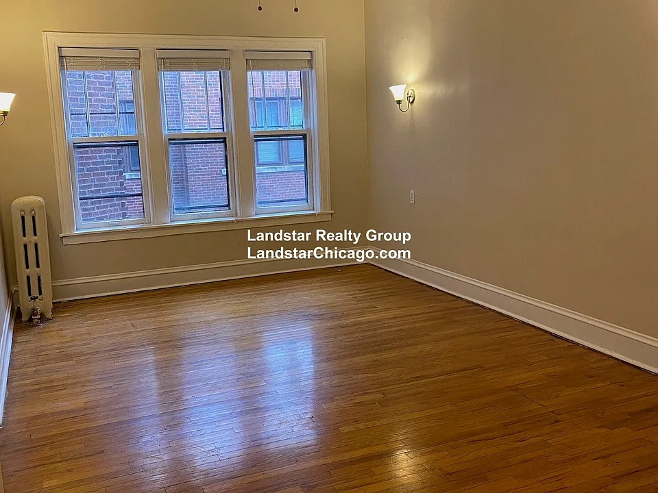 1370 W Estes Ave #1N