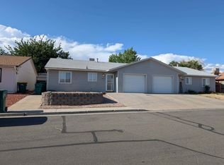 5518 Beech St, Farmington, NM 87402