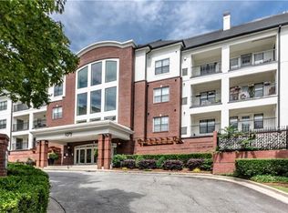 3275 Lenox Rd NE APT 413, Atlanta, GA 30324