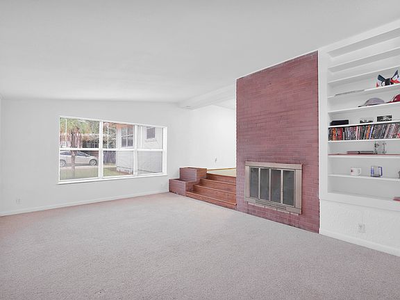 5th image of 925 Townsend Blvd