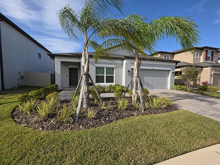 3147 Marine Grass Dr — Photo 2
