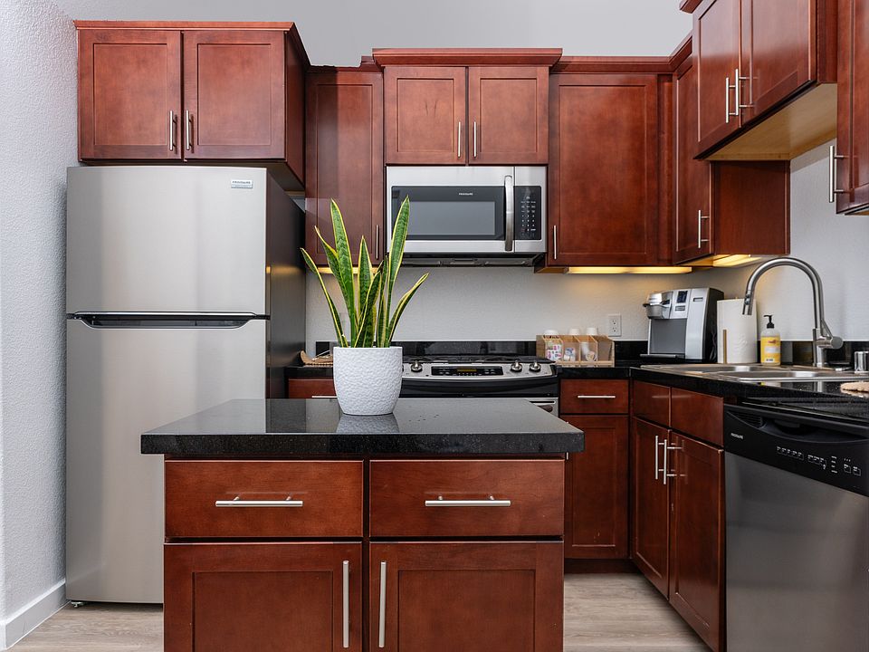 One Bedroom Kitchen