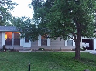 324 W Alco St, Centralia, MO 65240
