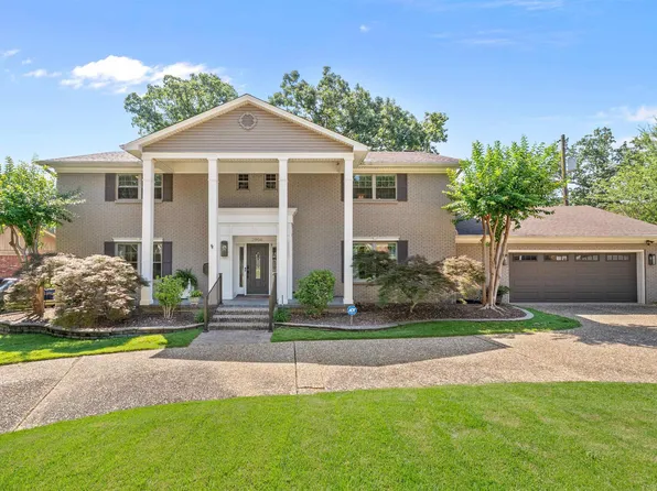 2904 Justin Matthews Dr, North Little Rock, AR 72116