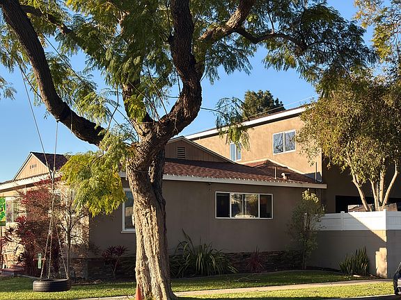 3rd image of 3779 Volk Ave #A