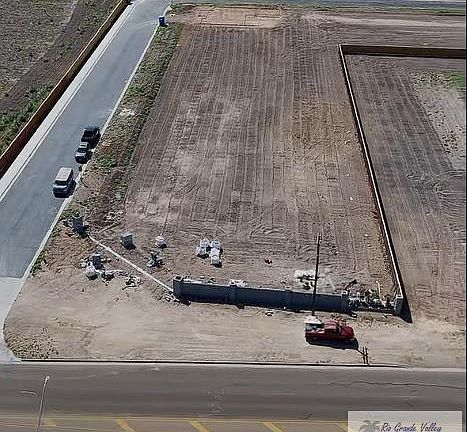3rd image of 1 Abram Rd