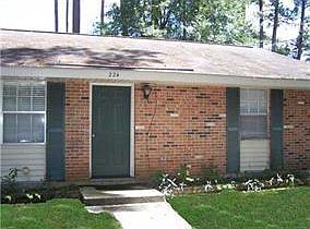 1st image of 224 E Saint Mary Dr