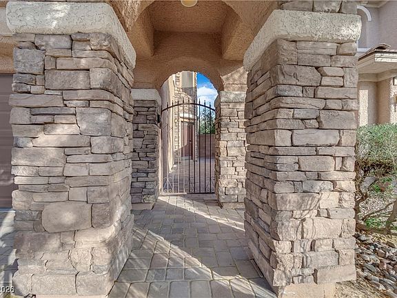 2nd image of 7544 Morisset Ave