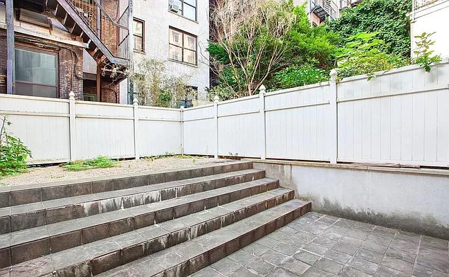 Rented by REAL New York | media 13