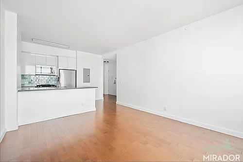 80 Dekalb Ave Photo 1