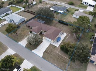 2102 NE 13th Pl, Cape Coral, FL 33909