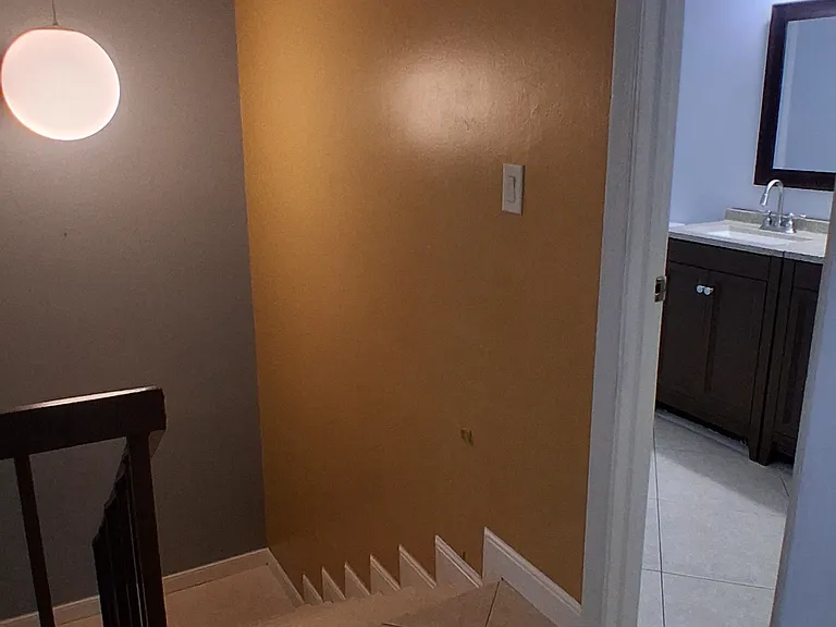 303 Waterview Dr — Photo 17