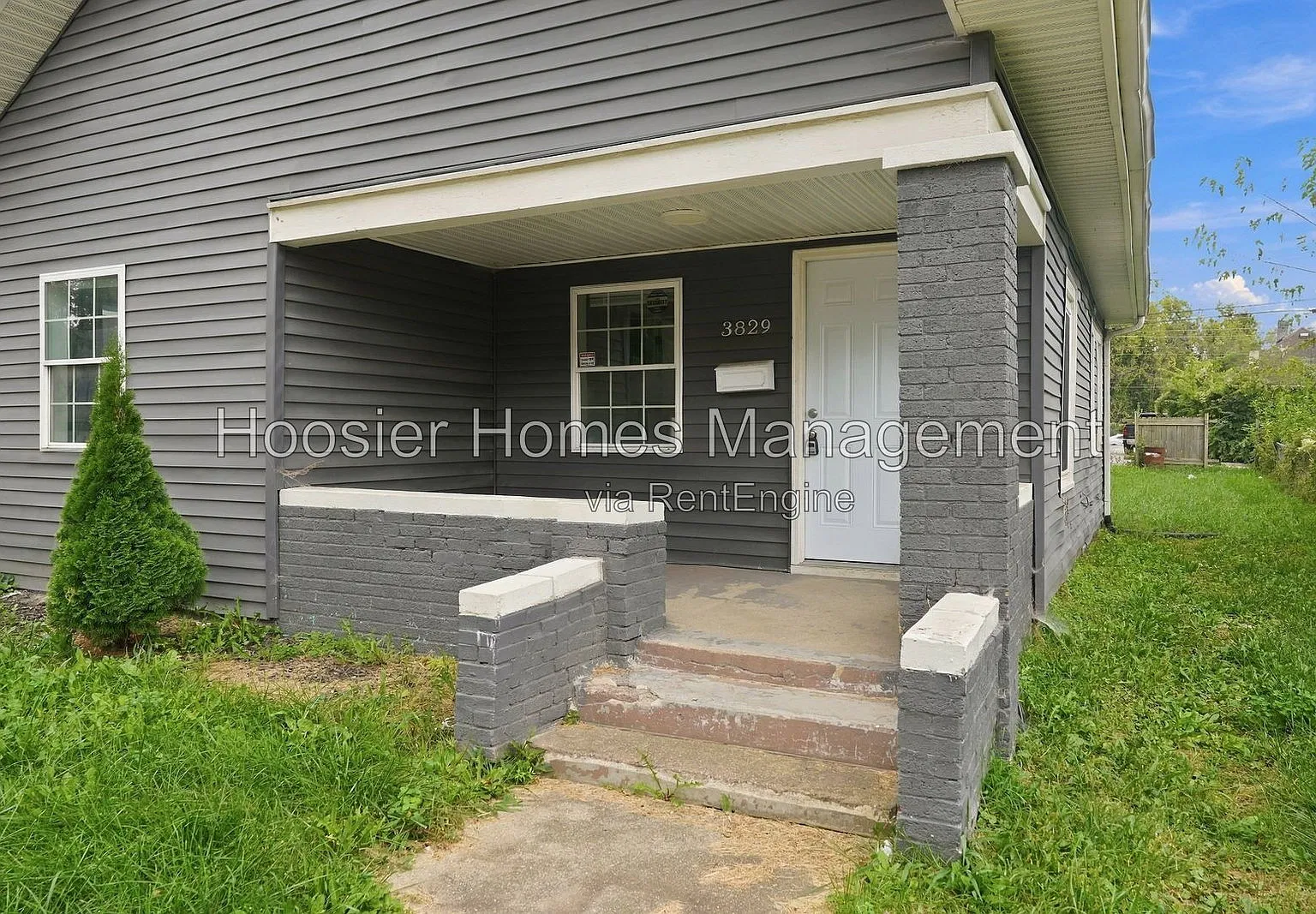 2 bed, 1.0 bath, 724 sqft, $1,175 — Photo 2