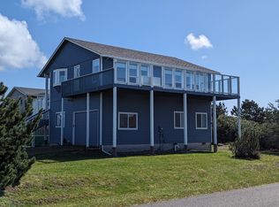 960 S Sand Dune Ave SW, Ocean Shores, WA 98569