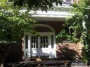 6541 Booth St APT 1A, Flushing, NY 11374